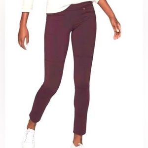 EUC Athleta "Bettona" Jegging with Pockets, Wild Raisin Color, Size Medium